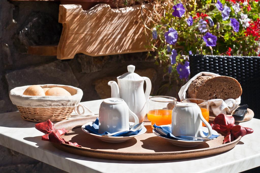 Chalet Alpenrose Bio Wellness Naturhotel 코골로 외부 사진